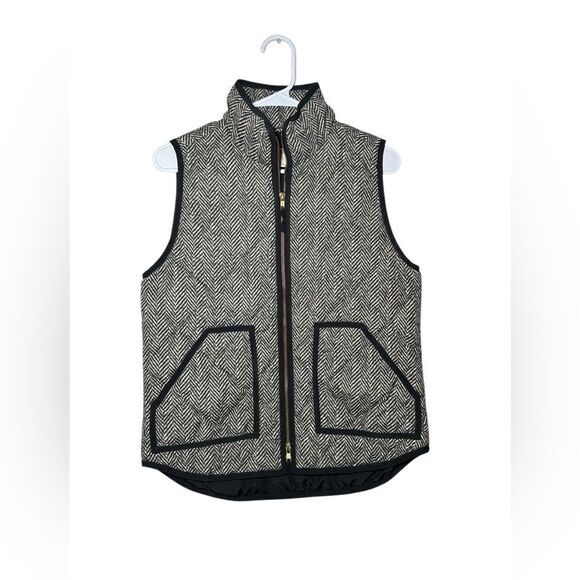 J. Crew Jackets & Blazers - J. Crew Women’s Herringbone Quilted Vest